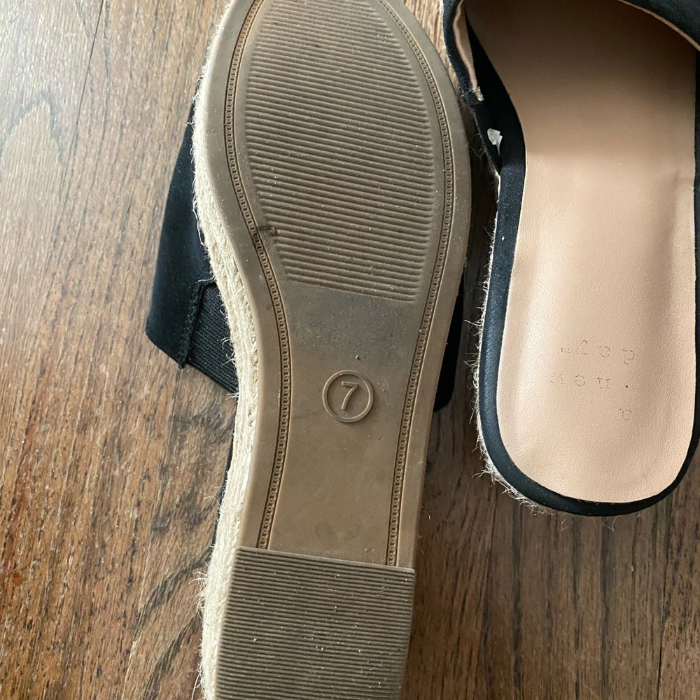 Wedge slides